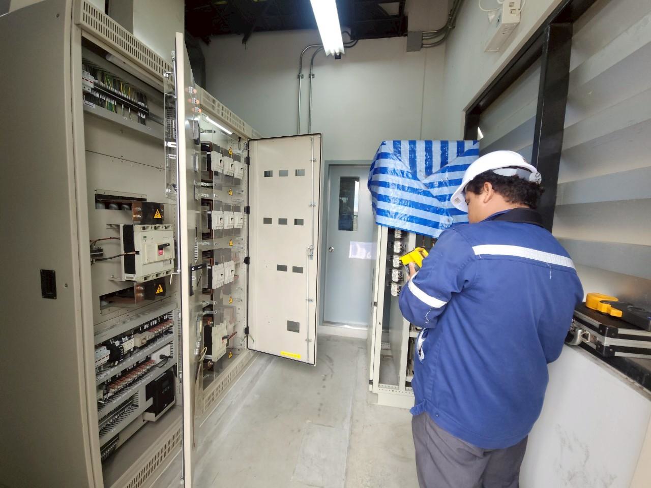 ตรวจไฟฟ้า